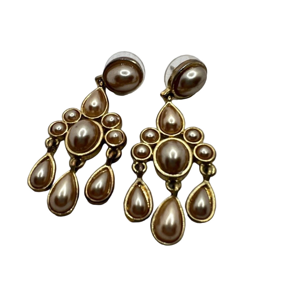 Amrita Singh pearlescent elegant chandelier dangle earrings on gold tone backing